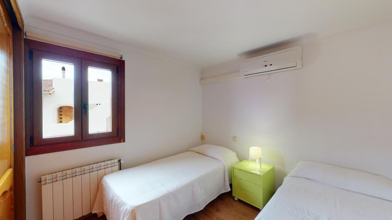 Apartment Raphael 8 Personas Con Piscina *